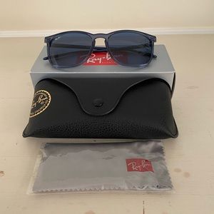 Ray-Ban RB4387 BRAND NEW